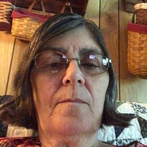 Meet your Posher, Carolyn